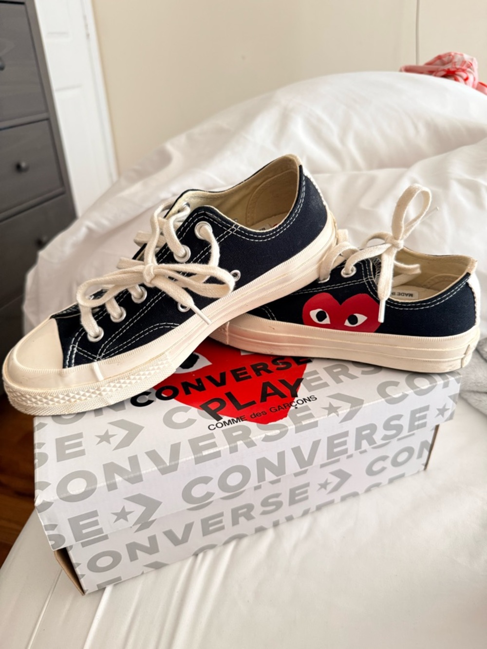 Comme Des Garçons Play Sneakers - Picture 3 of 4